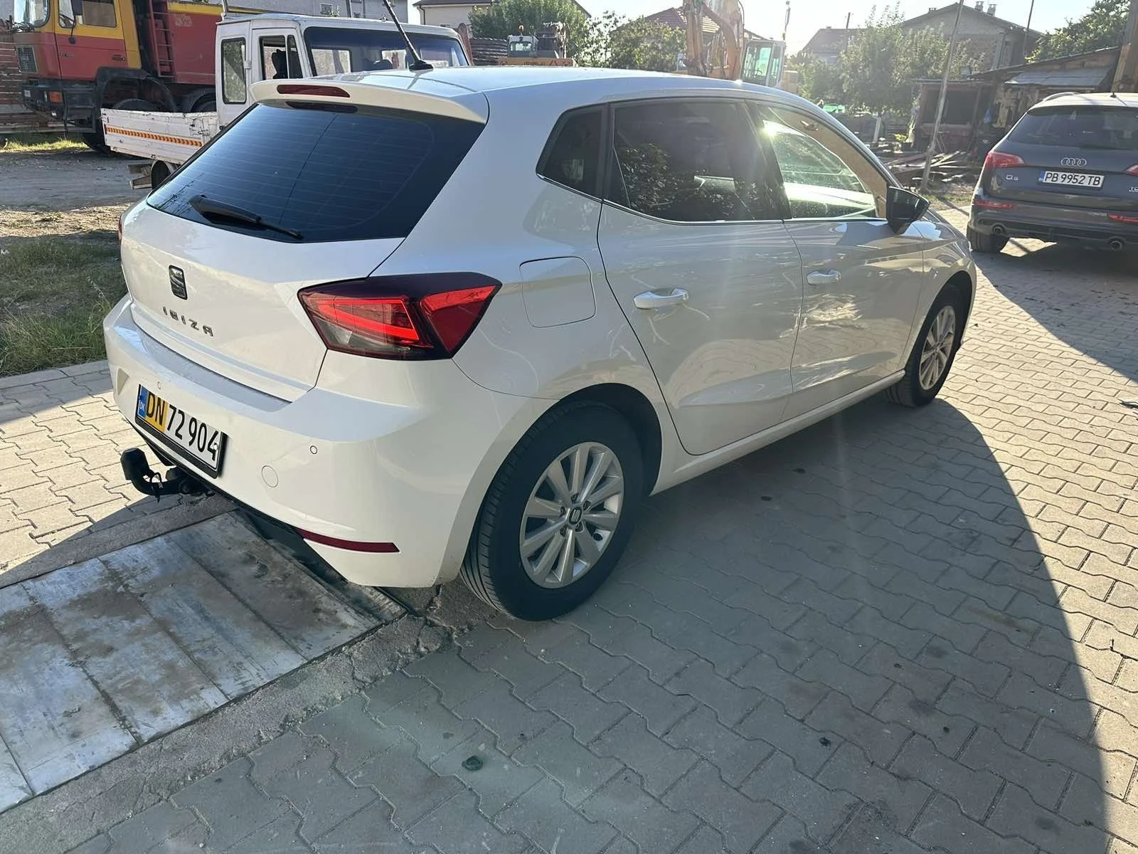 Seat Ibiza 1.6 tdi Xcellerence Автомат Дисктроник , Камера - изображение 4