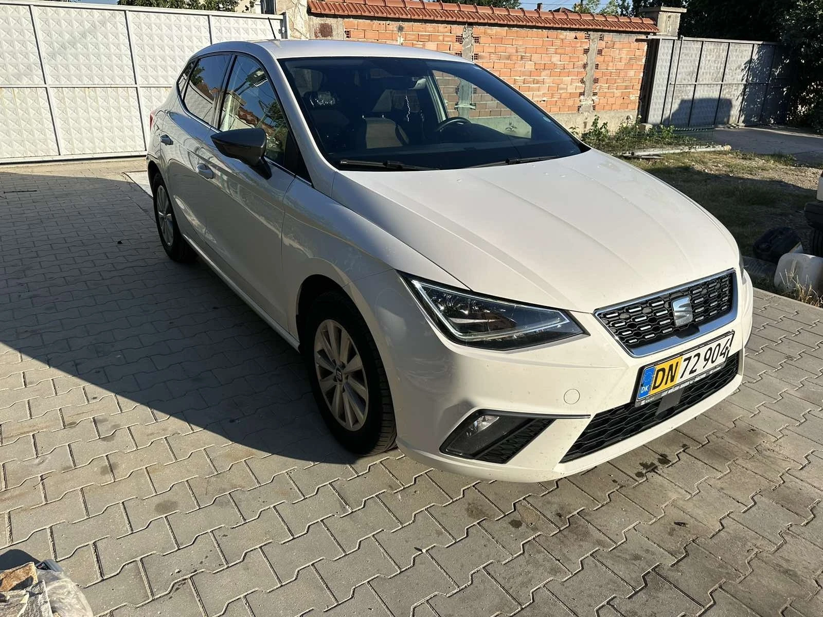 Seat Ibiza 1.6 tdi Xcellerence Автомат Дисктроник , Камера - изображение 3