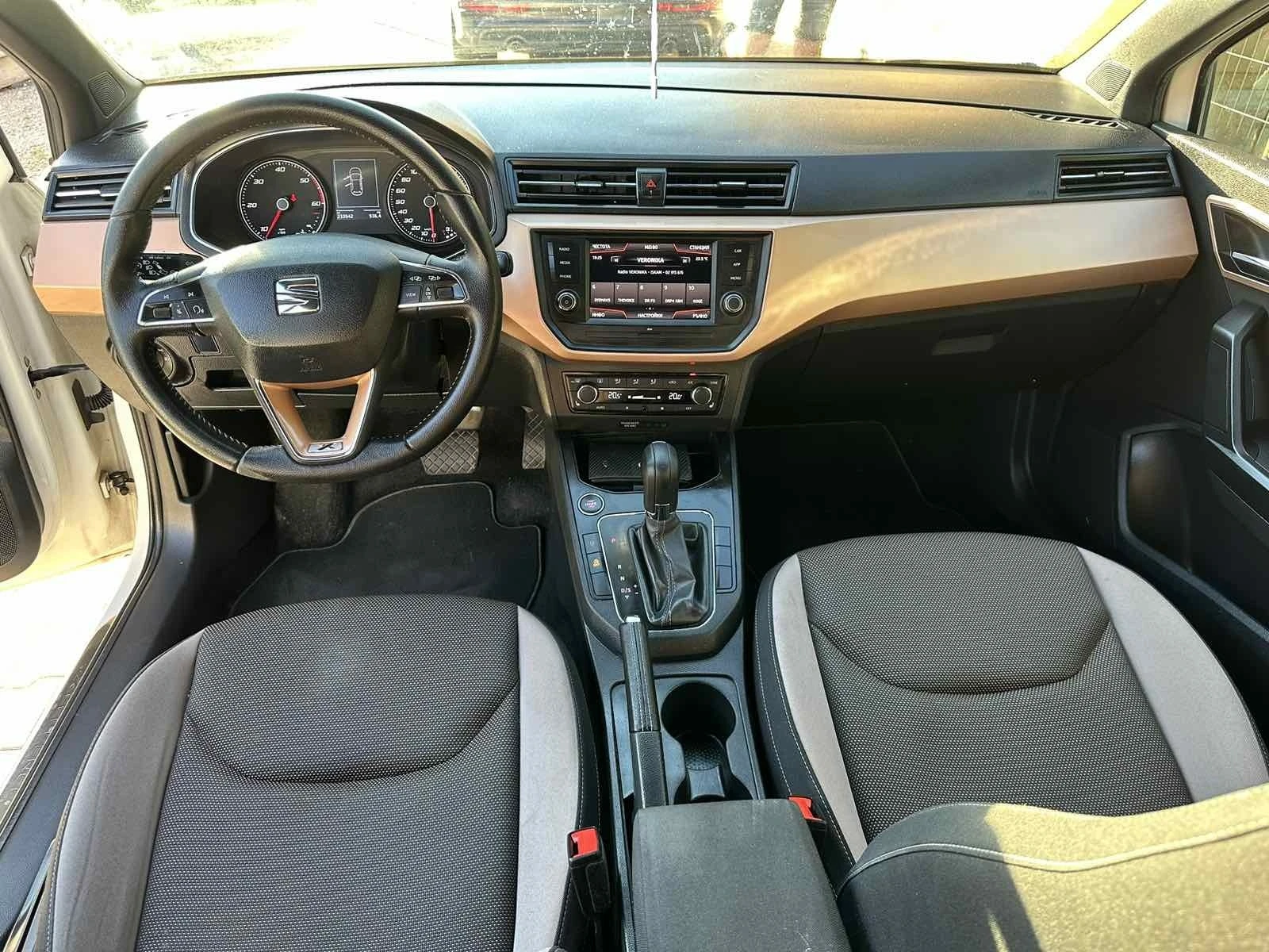 Seat Ibiza 1.6 tdi Xcellerence Автомат Дисктроник , Камера - изображение 6