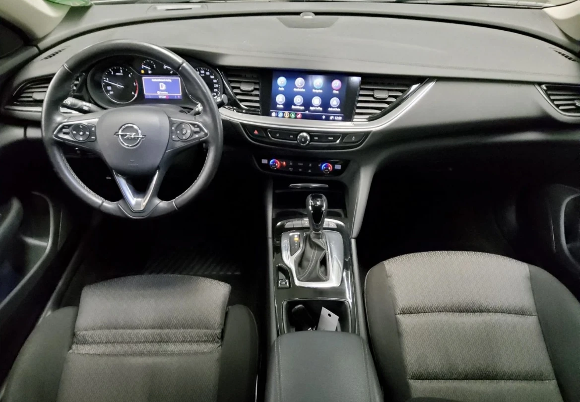 Opel Insignia ST 2.0CDTI Business* Теглич* ЛИЗИНГ*  - изображение 4