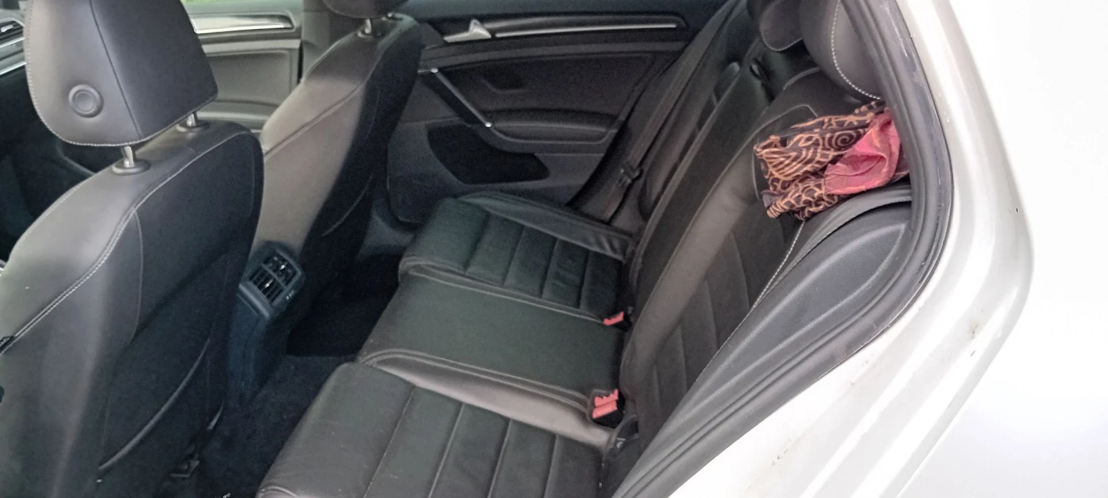 VW Golf 2.0 - изображение 8