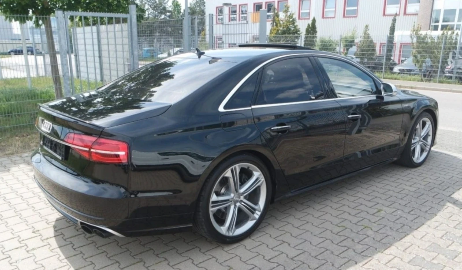 Audi S8 Очакван внос Audi S8 Plus CERAMIC* CAM360* B&O - изображение 4