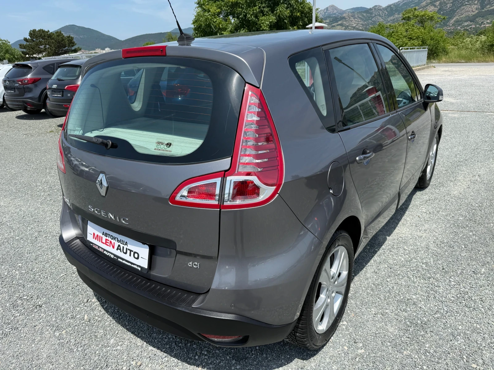 Renault Scenic (KATO НОВА) - изображение 6