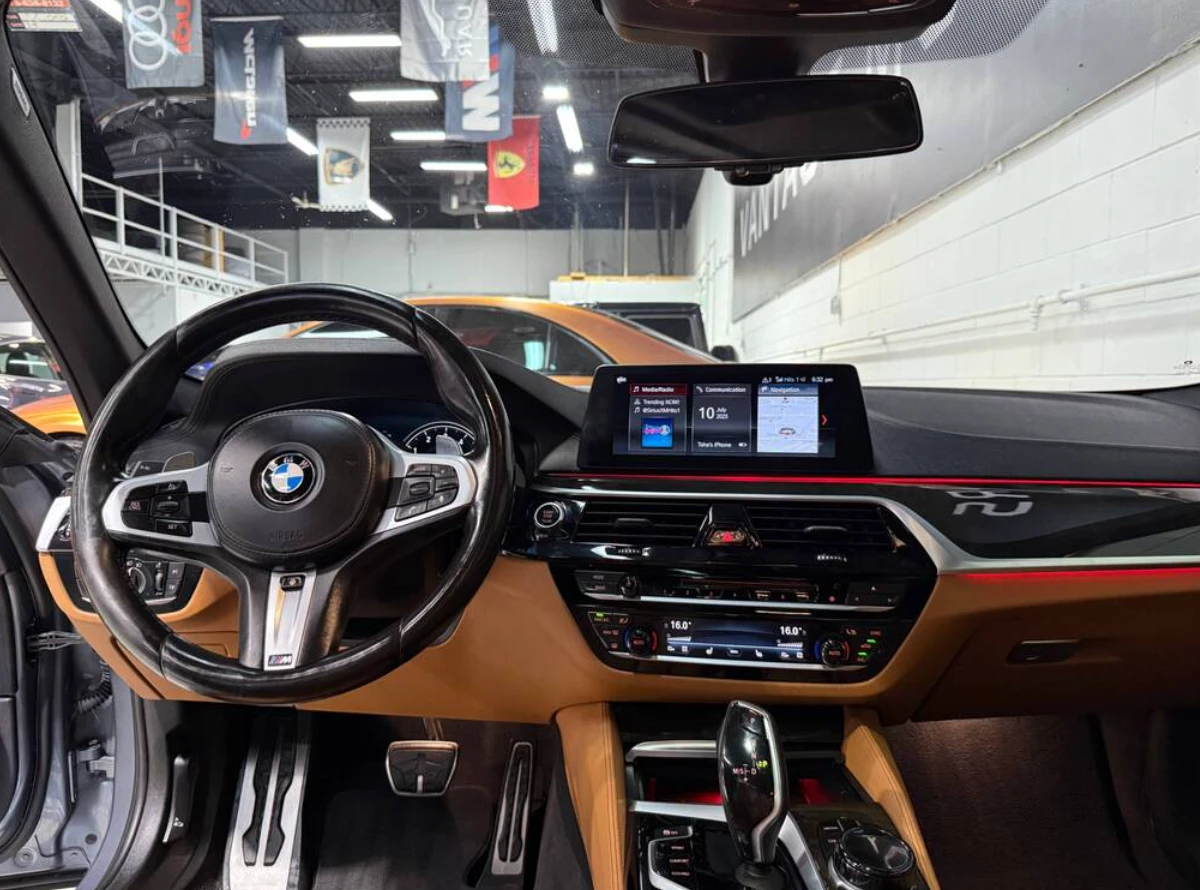 BMW 540 2017 BMW 5 Series 540i xDrive - изображение 9