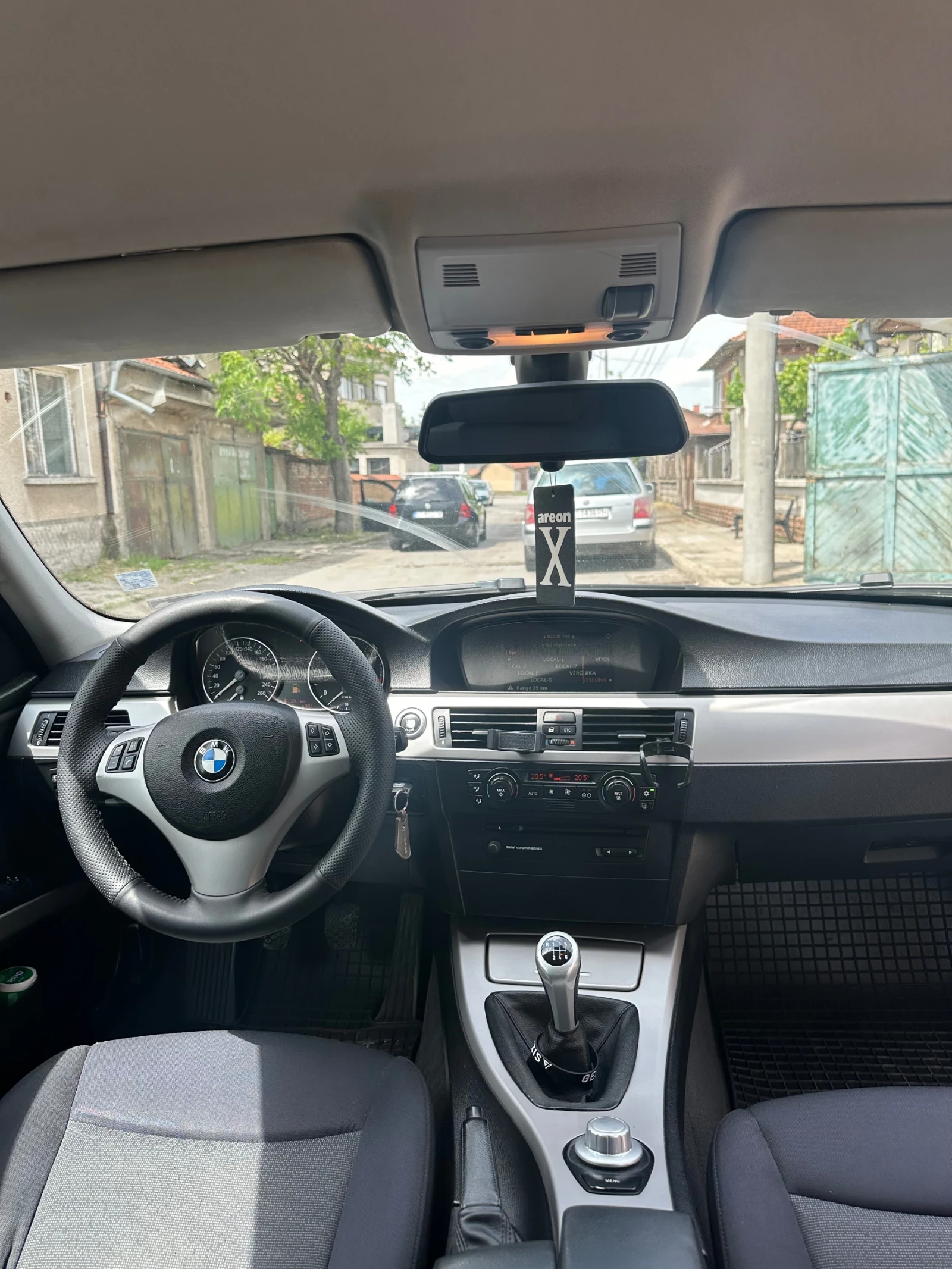 BMW 320  - изображение 6