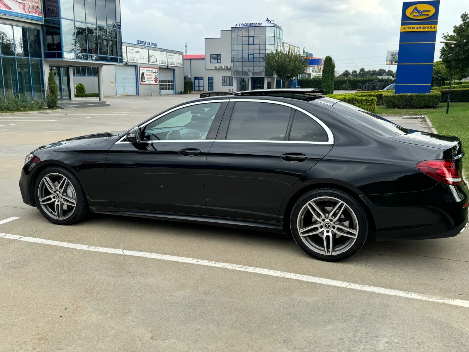 Mercedes-Benz E 220  - изображение 6