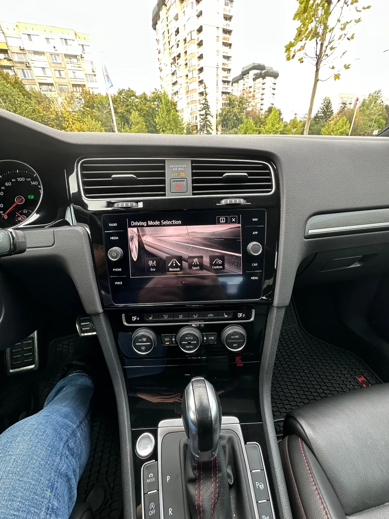 VW Golf 7.5 GTI 2.0 245 kc 31000km | Mobile.bg � ����������� 12