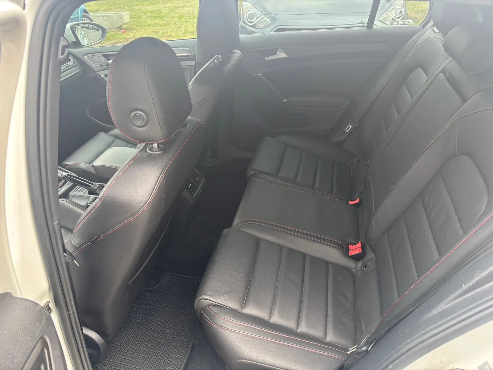 VW Golf 7.5 GTI 2.0 245 kc 31000km | Mobile.bg � ����������� 14