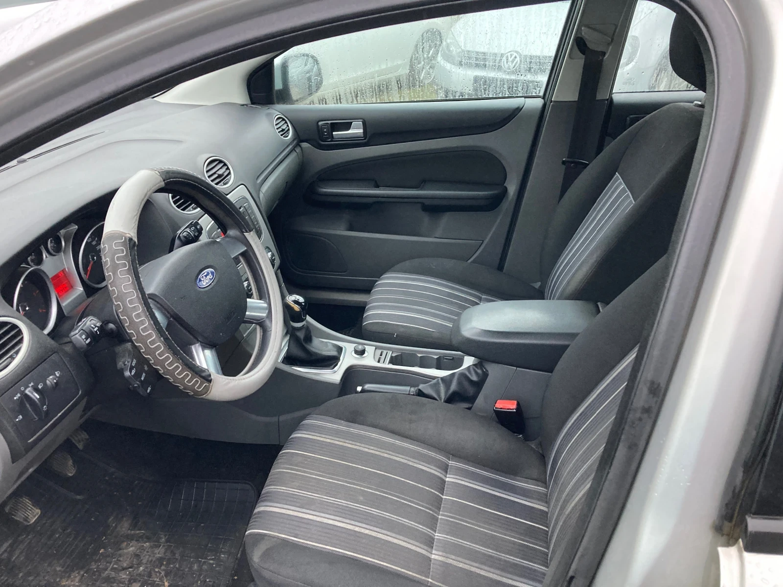 Ford Focus 1.6 TDCI - изображение 7