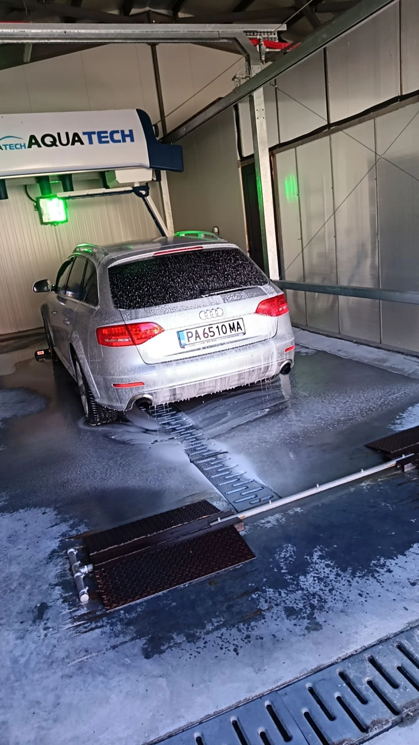 Audi A4  - изображение 7