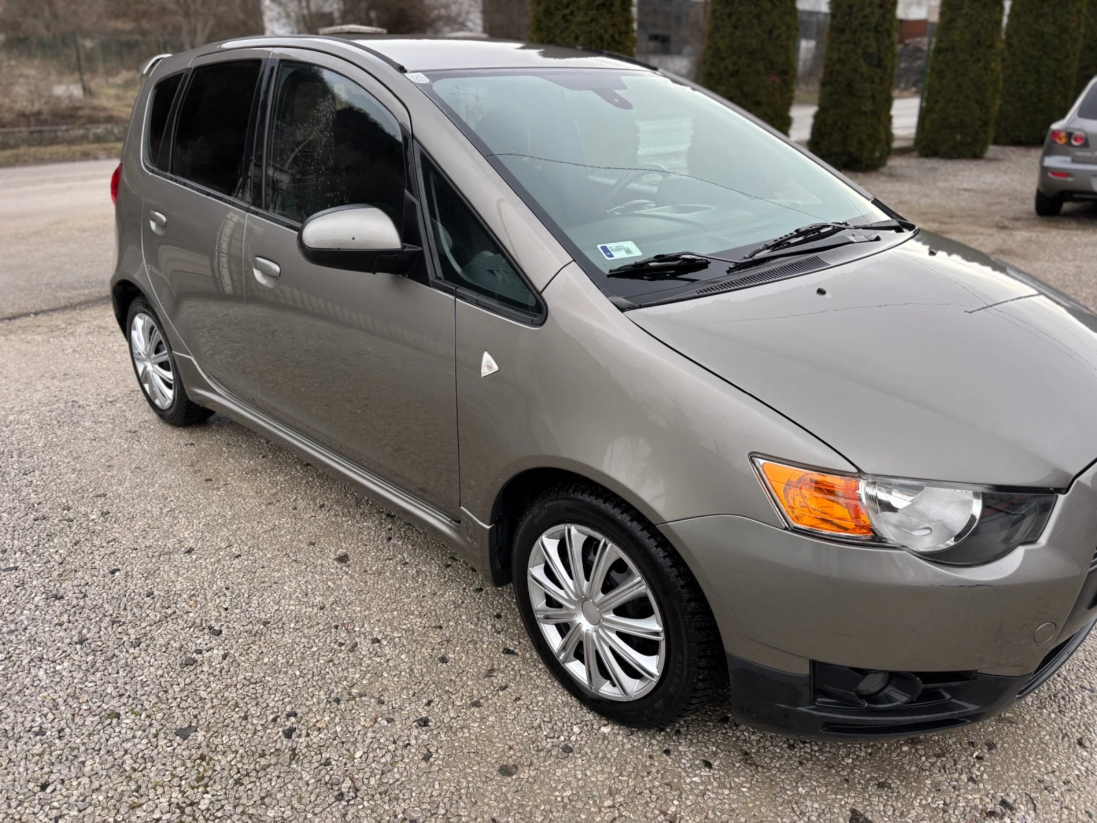 Mitsubishi Colt 1.1 БЕНЗИН НОВ ВНОС - изображение 5