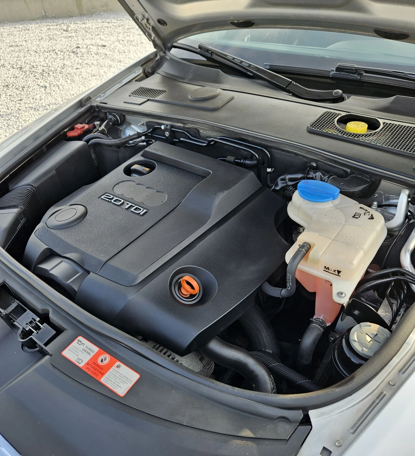 Audi A6 2.0tdi Седан Евро4, снимка 16 - Автомобили и джипове - 53712113