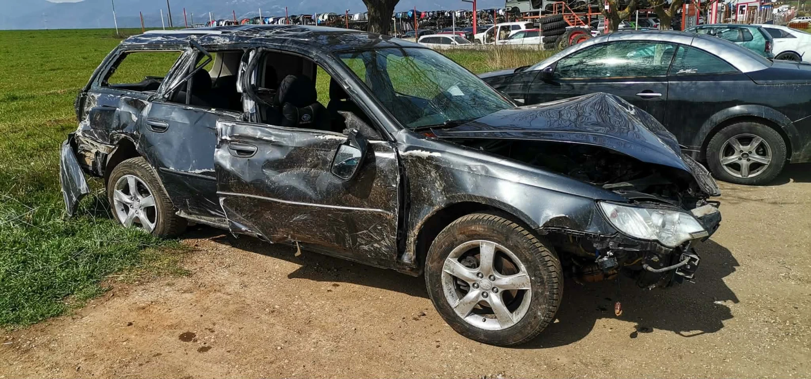 Subaru Legacy 2.0, снимка 3 - Автомобили и джипове - 53985880