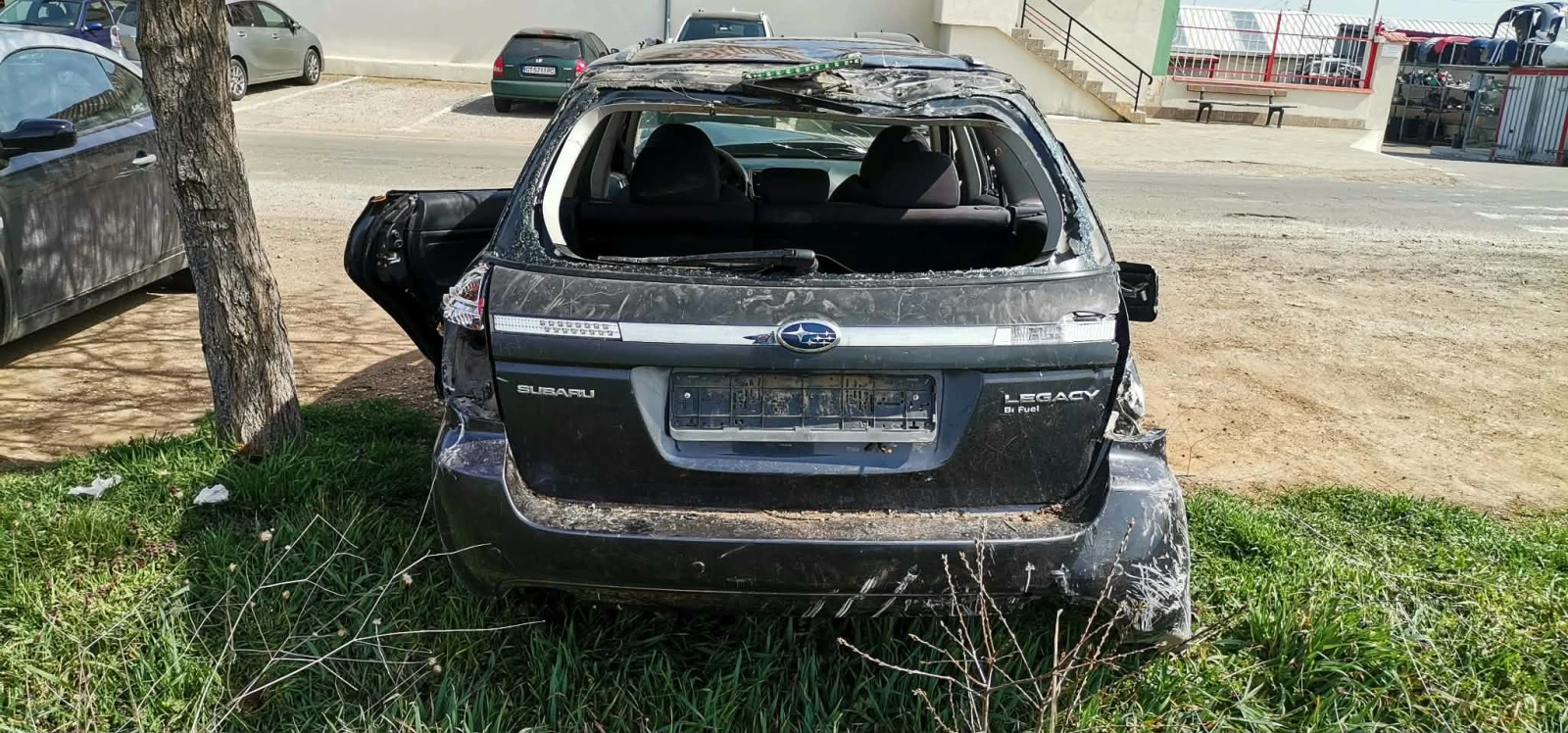 Subaru Legacy 2.0, снимка 4 - Автомобили и джипове - 53985880