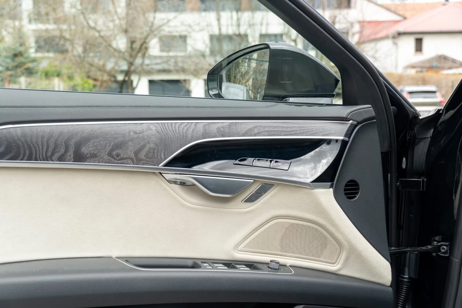 Audi A8 50 TDI QUATTRO S-LINE B&O PANORAMA MATRIX  , снимка 11 - Автомобили и джипове - 54296145