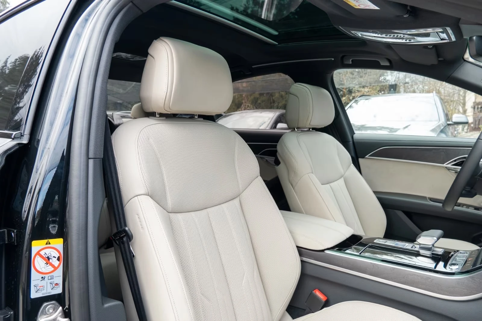 Audi A8 50 TDI QUATTRO S-LINE B&O PANORAMA MATRIX  , снимка 9 - Автомобили и джипове - 54296145