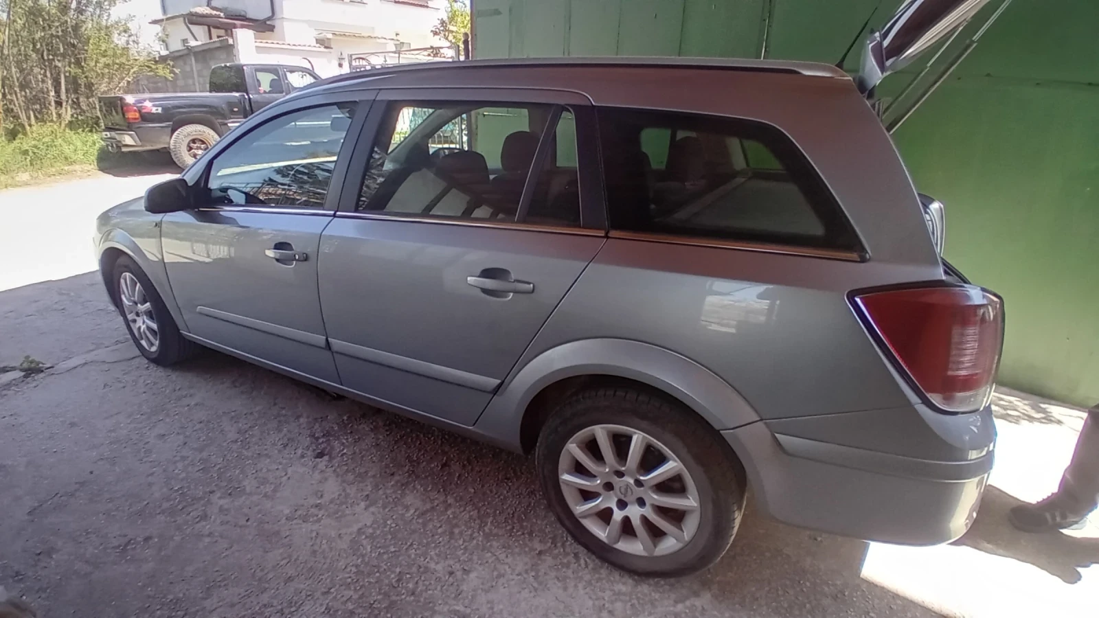 Opel Astra Astra, снимка 2 - Автомобили и джипове - 54311091