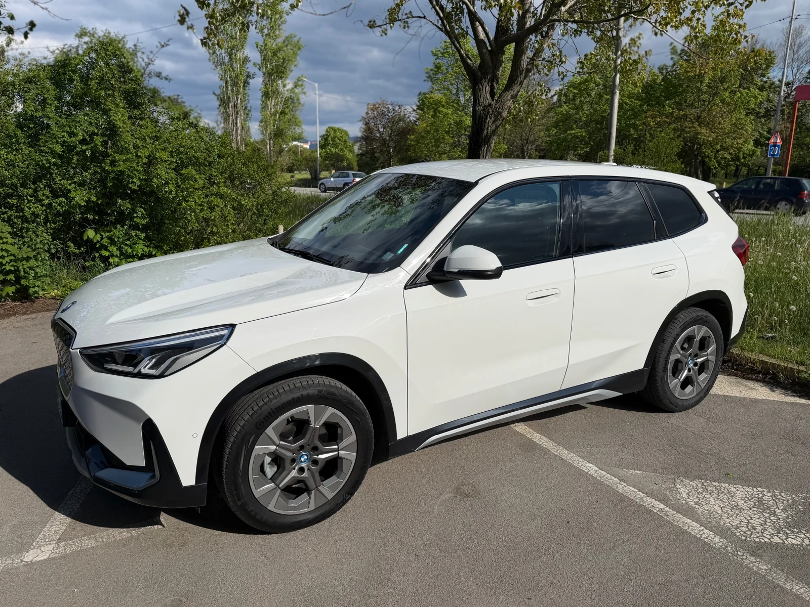 BMW iX1 eDrive xLine, снимка 4 - Автомобили и джипове - 54400727