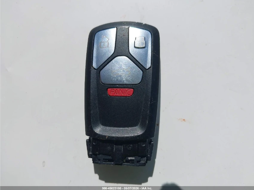 Audi A4 2.0 TFSI QUATTRO PREMIUM КОЖА ШИБЕДАХ, снимка 9 - Автомобили и джипове - 54588504