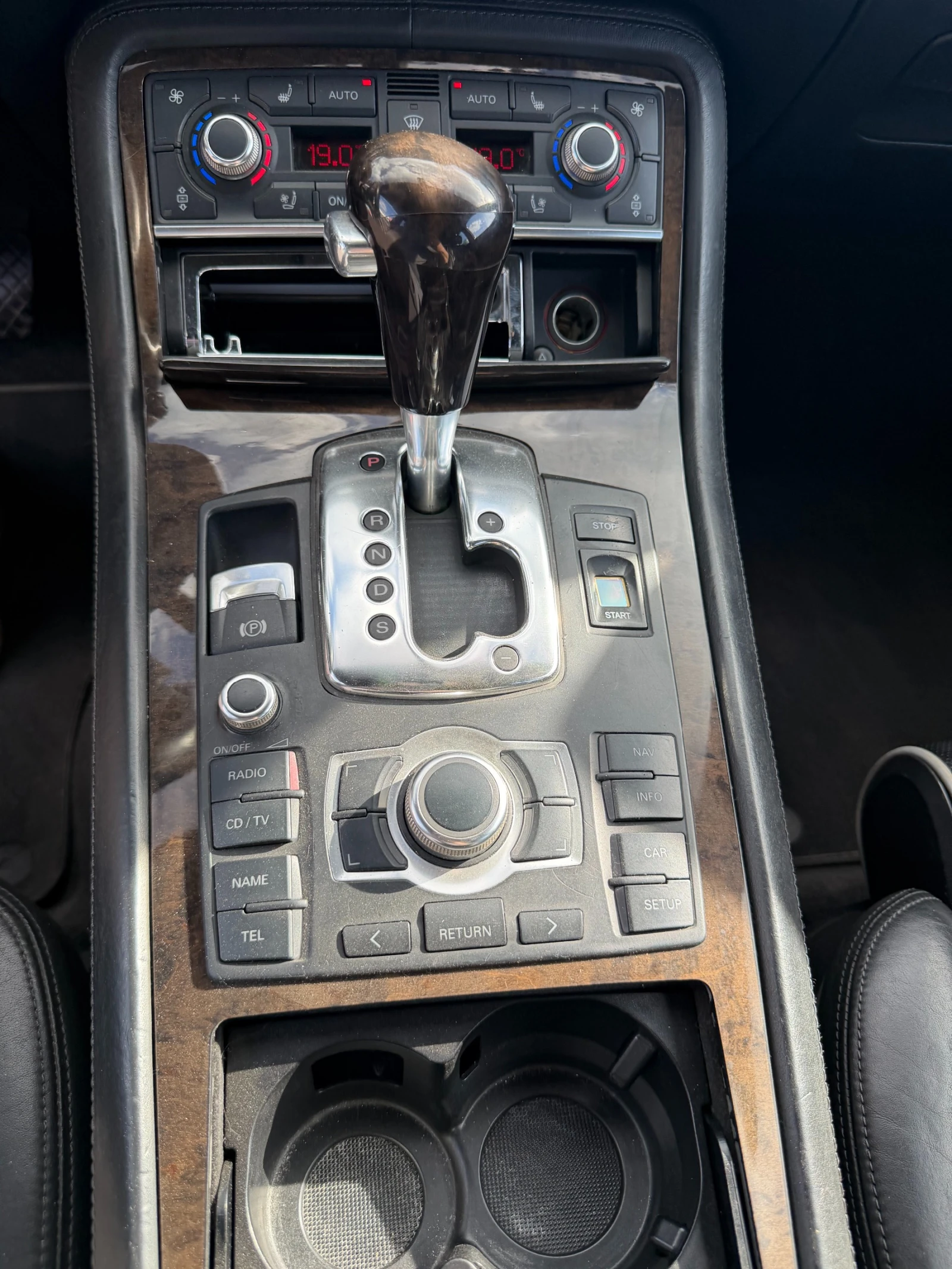 Audi A8 Long W12, снимка 8 - Автомобили и джипове - 54714499