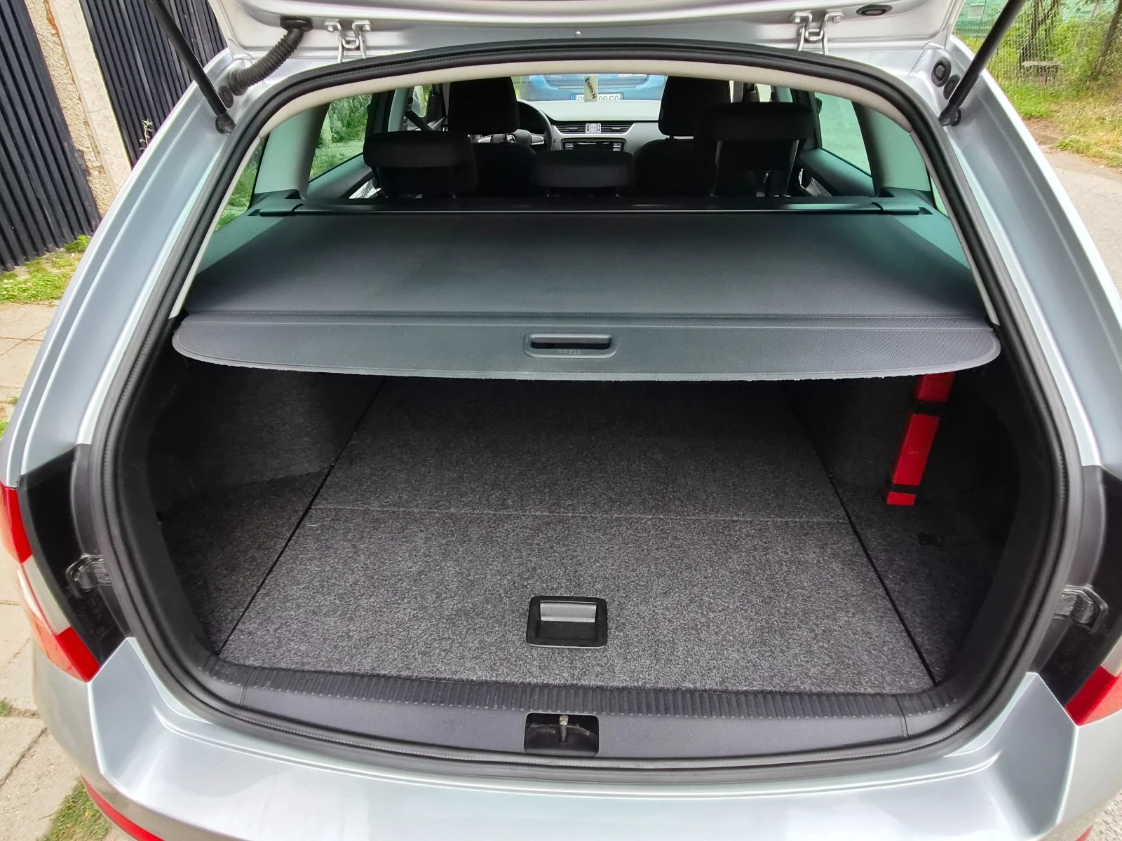 Skoda Octavia 2014g avtomat, снимка 13 - Автомобили и джипове - 55176699