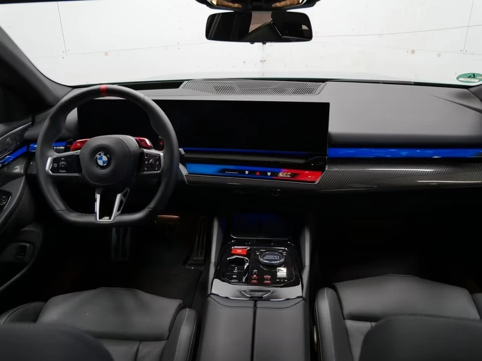 BMW M5 Carbon* HuD* Pano* 360, снимка 5 - Автомобили и джипове - 55241082