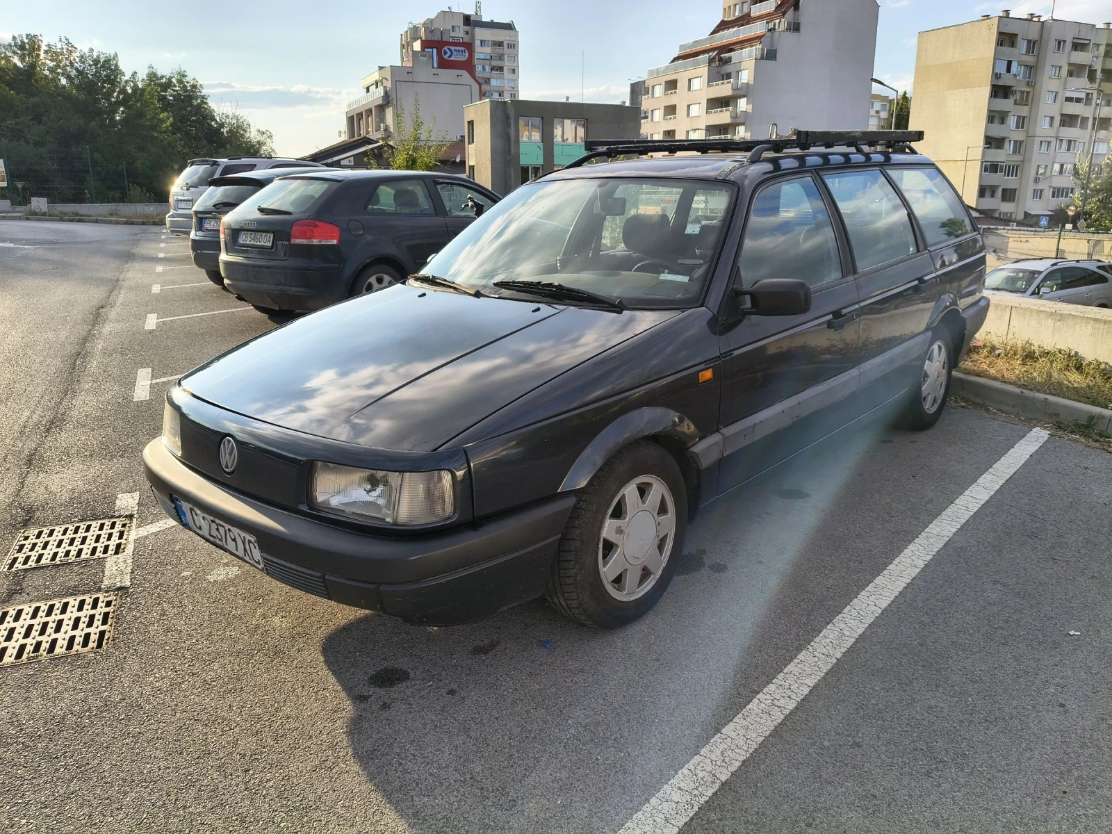 VW Passat 1.8i ГАЗ/Бензин, снимка 2 - Автомобили и джипове - 55381986