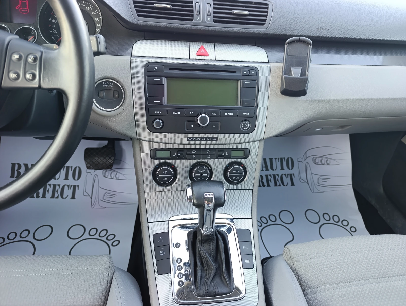 VW Passat 2.0-TDi 8 клапана, АВТОМАТИК, NAVY, ПОДГРЕВ, снимка 12 - Автомобили и джипове - 55535804