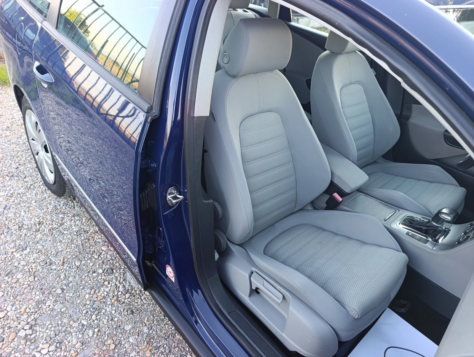 VW Passat 2.0-TDi 8 клапана, АВТОМАТИК, NAVY, ПОДГРЕВ, снимка 16 - Автомобили и джипове - 55535804