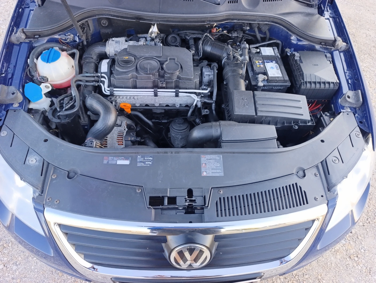 VW Passat 2.0-TDi 8 клапана, АВТОМАТИК, NAVY, ПОДГРЕВ, снимка 17 - Автомобили и джипове - 55535804