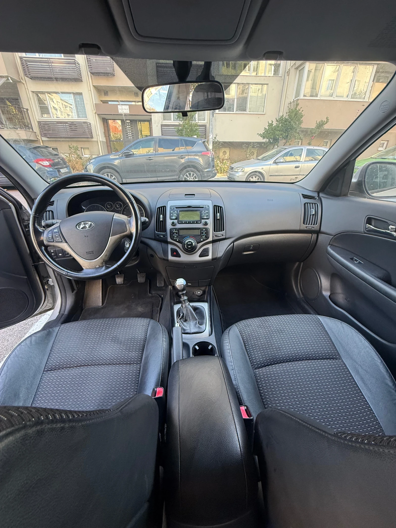 Hyundai I30, снимка 14 - Автомобили и джипове - 55827187