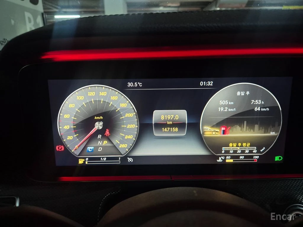 Mercedes-Benz CLS 400 AMG* LINE* 4MATIC* BURMESTER* ДИСТРОНИК* ХЕДЪП* 36, снимка 10 - Автомобили и джипове - 55971412