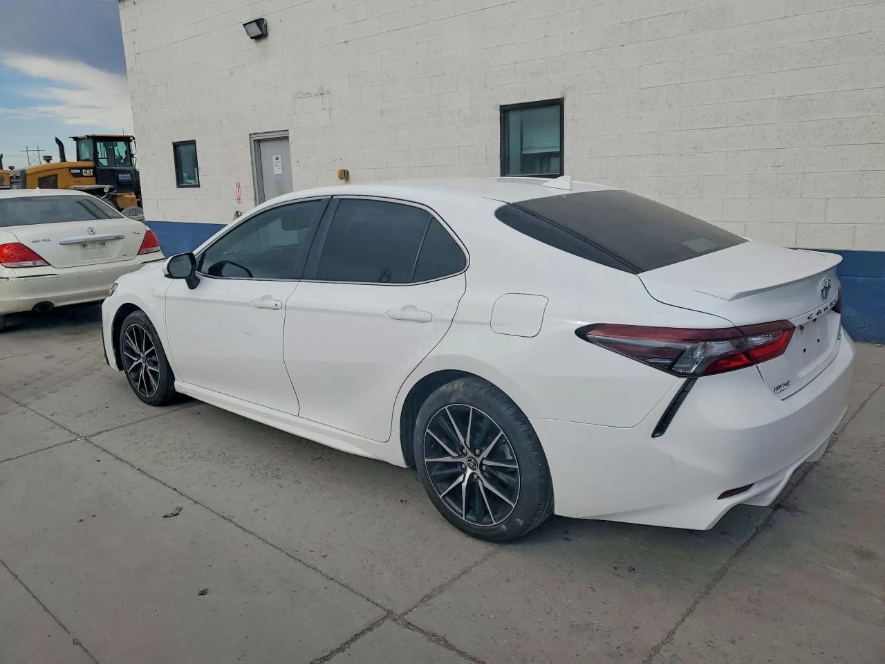 Toyota Camry 2.5l Se, снимка 2 - Автомобили и джипове - 56216984