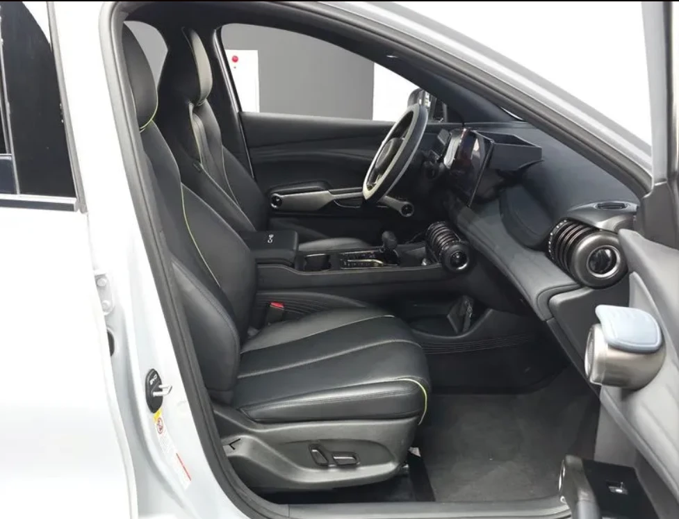 BYD Atto3 Plus, снимка 11 - Автомобили и джипове - 56373455