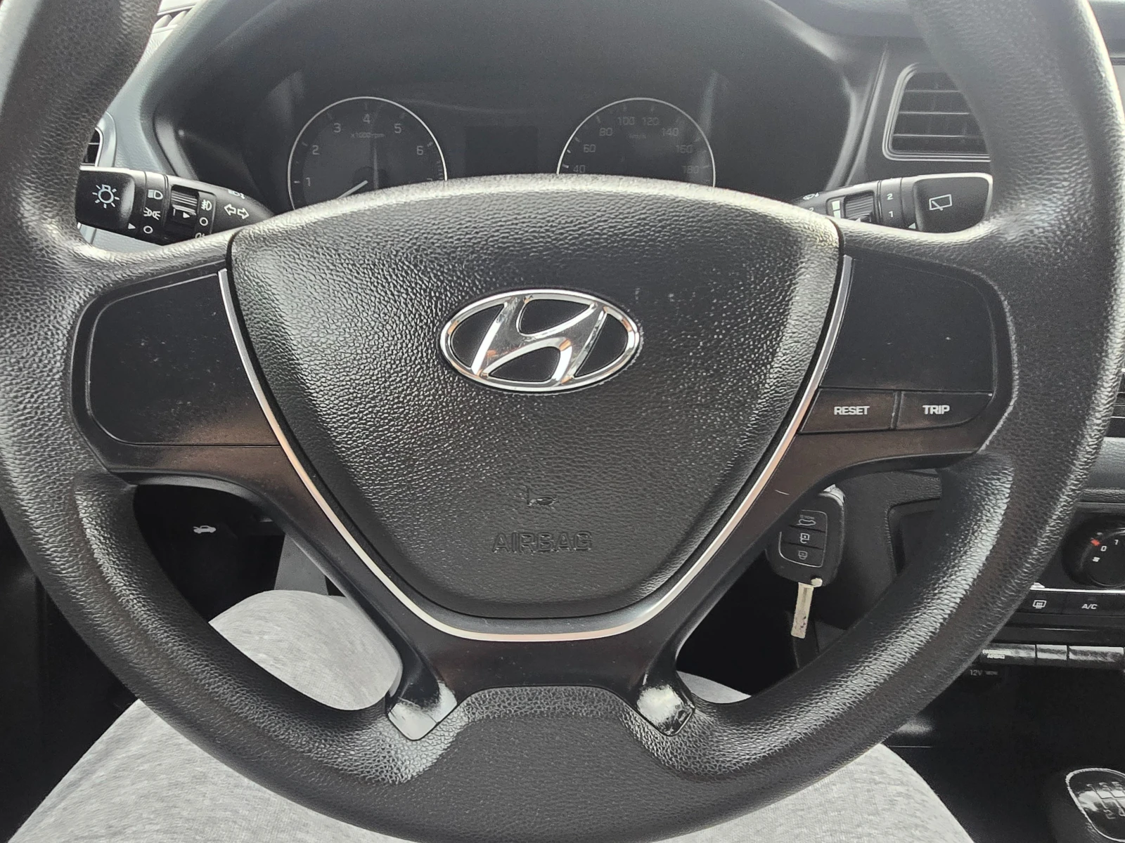 Hyundai I20 1.2i-85k.c-EURO-6 | Mobile.bg � ����������� 17