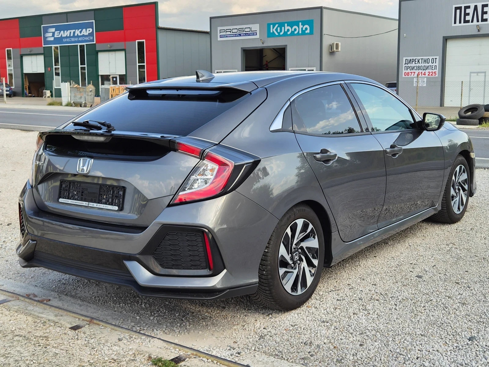 Honda Civic 1.0I AVTOMAT EURO 6, снимка 4 - Автомобили и джипове - 56695607