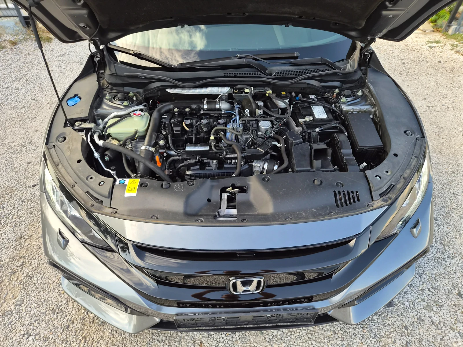 Honda Civic 1.0I AVTOMAT EURO 6, снимка 8 - Автомобили и джипове - 56695607