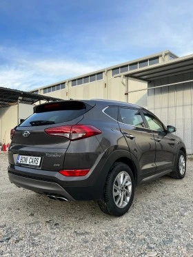 Hyundai Tucson 2.0 CRDI 4x4-automat-key less-navi | Mobile.bg    5