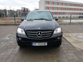 Mercedes-Benz ML 320, снимка 1 - Автомобили и джипове - 45591440