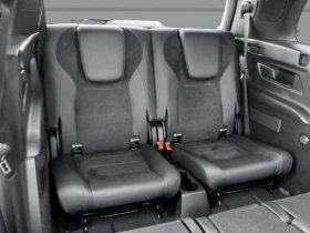 Mercedes-Benz GLB 220d 4Matic = AMG Line = 7 Seats  | Mobile.bg    9