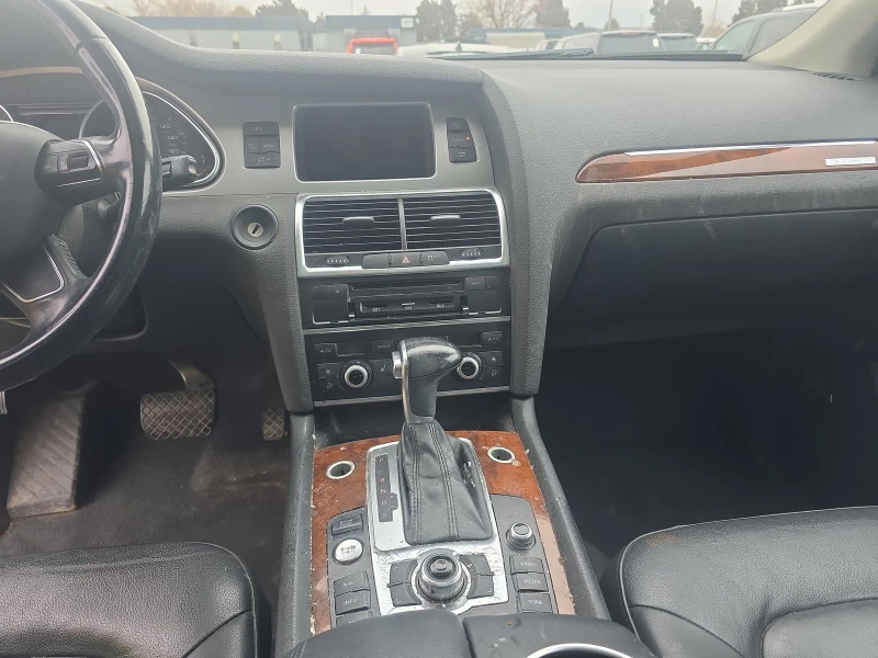 Audi Q7 3.0T* PREMIUM* PLUS* ПОДГРЕВ* КАМЕРА* BOSE* ПАНОРА, снимка 9 - Автомобили и джипове - 49211974