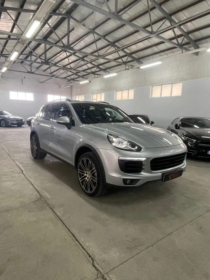 Porsche Cayenne Face/4.2Tdi/Дистр/Панор/Обдух/Вакум/Теглич/ФУЛЛ!!!, снимка 2 - Автомобили и джипове - 49350465