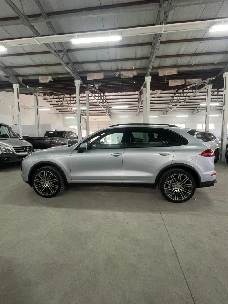 Porsche Cayenne Face/4.2Tdi/Дистр/Панор/Обдух/Вакум/Теглич/ФУЛЛ!!!, снимка 8 - Автомобили и джипове - 49350465