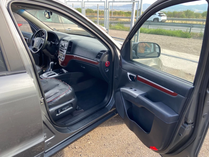 Hyundai Santa fe 2.7 ГАЗ ГЪРЦИЯ, снимка 15 - Автомобили и джипове - 51609636