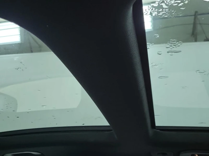 Mercedes-Benz GLC 300 * CARFAX * ФИНАНСИРАНЕ , снимка 13 - Автомобили и джипове - 53293548