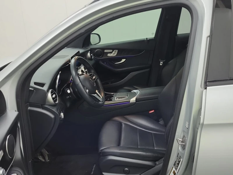 Mercedes-Benz GLC 300 * CARFAX * ФИНАНСИРАНЕ , снимка 5 - Автомобили и джипове - 53293548