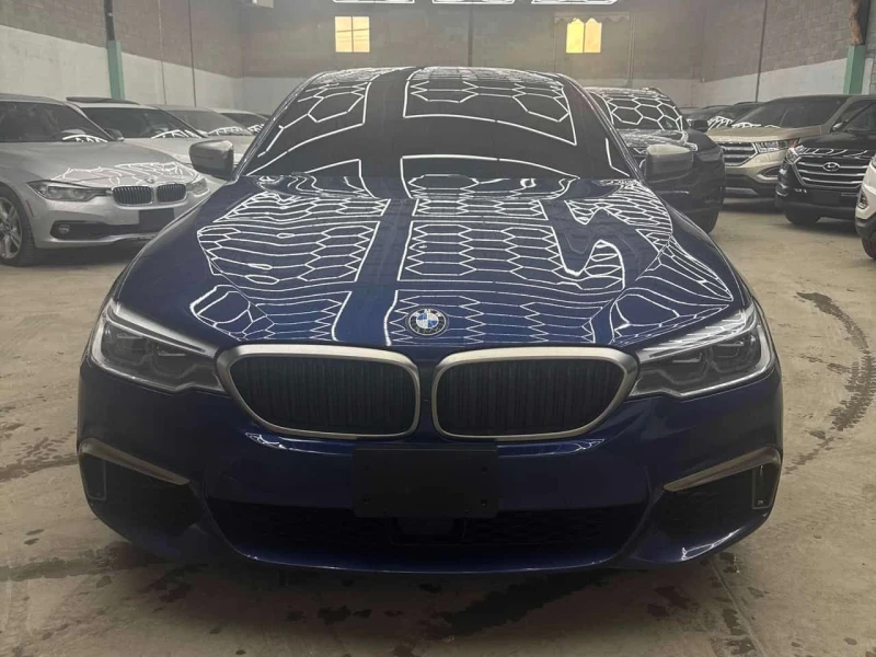 BMW 550 * M550i xDrive * CARFAX * , снимка 6 - Автомобили и джипове - 53566123