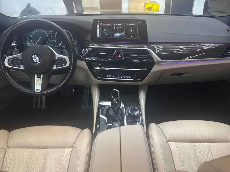 BMW 550 * M550i xDrive * CARFAX * , снимка 9 - Автомобили и джипове - 53566123