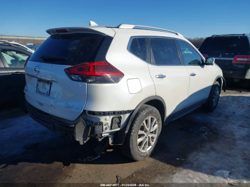 Nissan Rogue Sv, снимка 4 - Автомобили и джипове - 53594310
