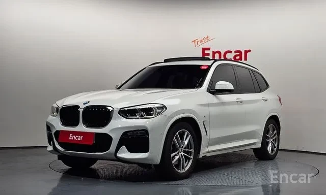 BMW X3 20D * M ПАКЕТ * ПАНОРАМА * HEAD UP * 